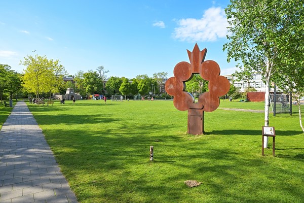 Medium property photo - Spaarwaterstraat 42, 2593 RN The Hague